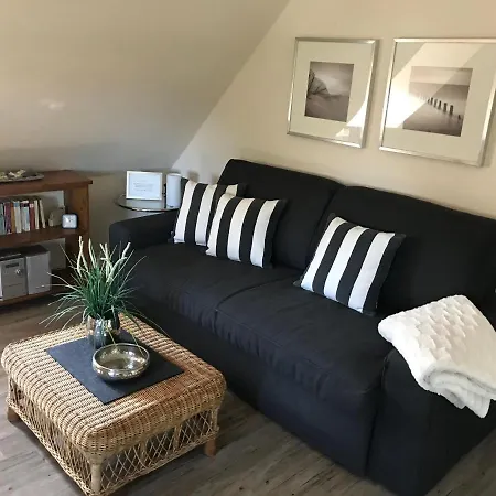 Ferienwohnung-holst
